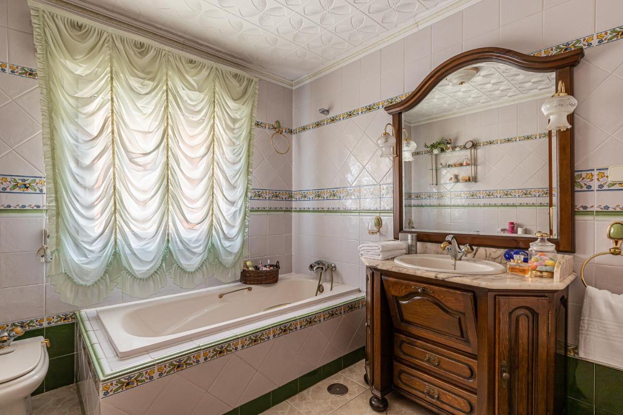 Waou Deluxe Cottage Titulcia Extérieur photo